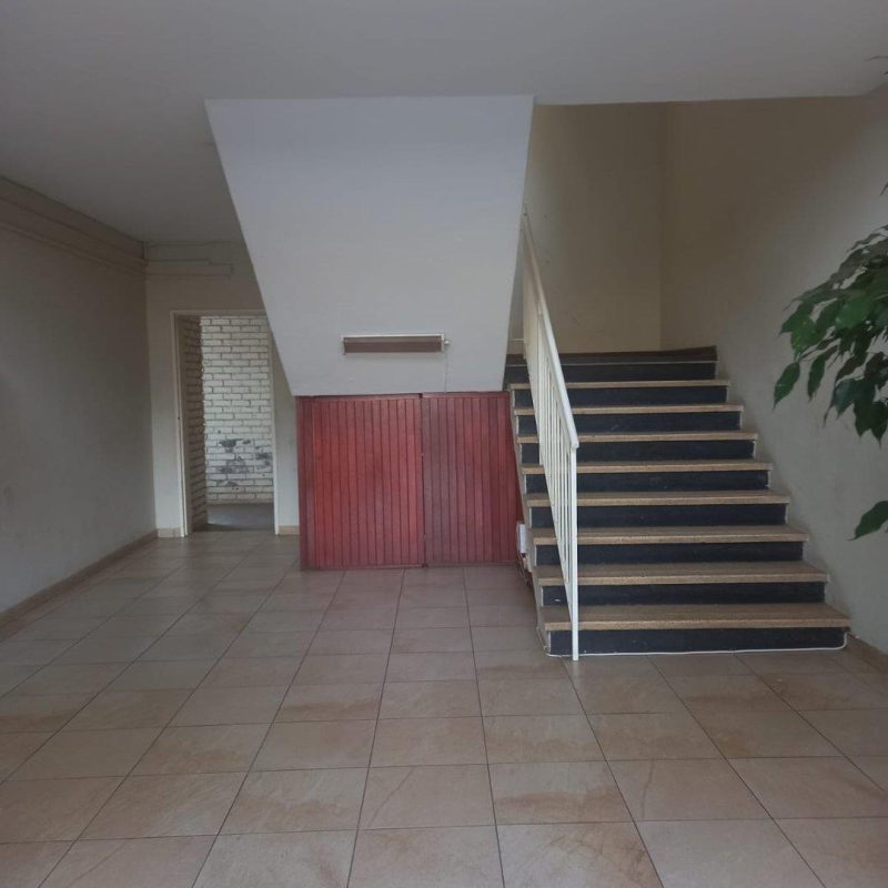 Apartment Flat for Sale in Beverley Gardens 013