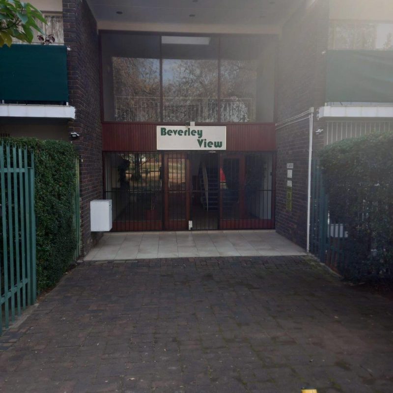 Apartment Flat for Sale in Beverley Gardens 015